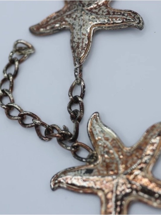 ESCADA Women’s Silver Tone Vintage Distressed Starfish Chainlink Belt main image 6
